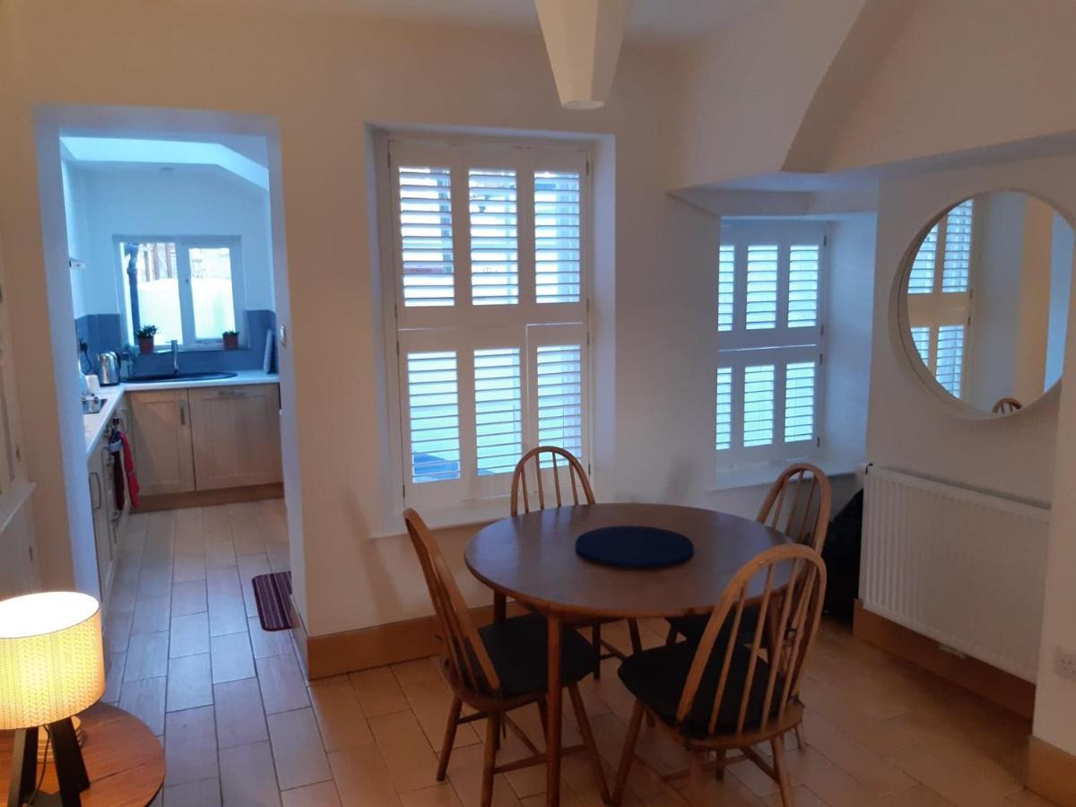 Sanderling - Grade 2 Listed Georgian Townhouse By The Sea Пензанс Екстериор снимка