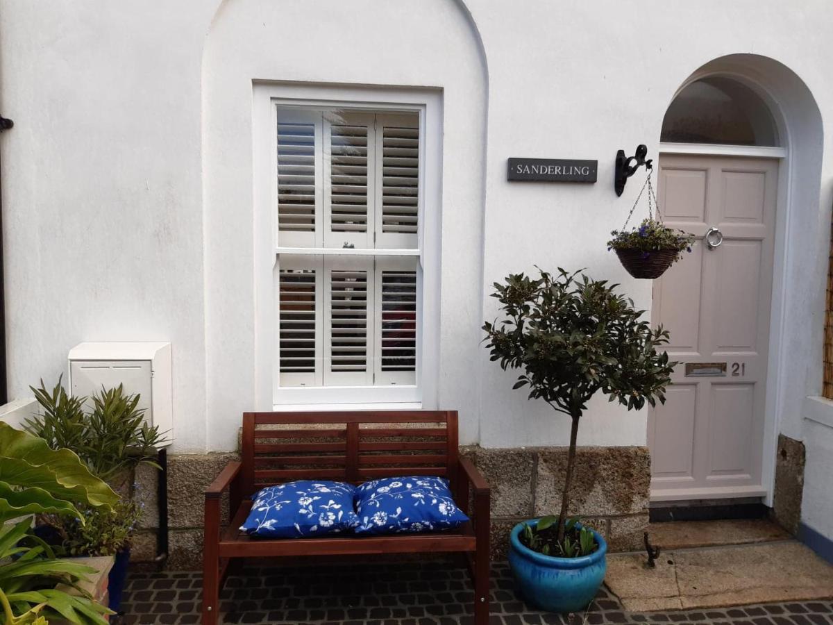 Sanderling - Grade 2 Listed Georgian Townhouse By The Sea Пензанс Екстериор снимка