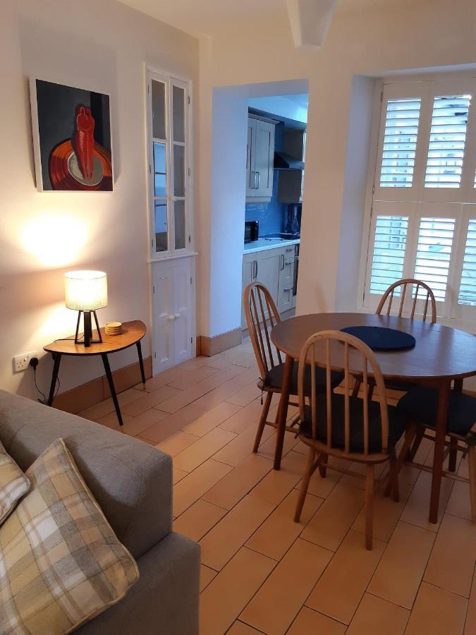 Sanderling - Grade 2 Listed Georgian Townhouse By The Sea Пензанс Екстериор снимка